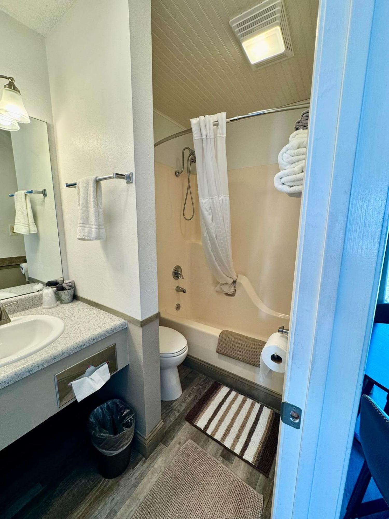Mountain View Guest Motel Luaran gambar